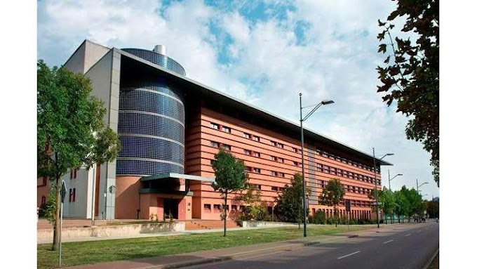 V�rt �vernattningshotell p� hemresan, Hotel Halle i Tyskland